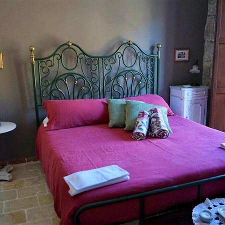 ساسو دي كاستالدا Borgo Manca Suite المظهر الخارجي الصورة