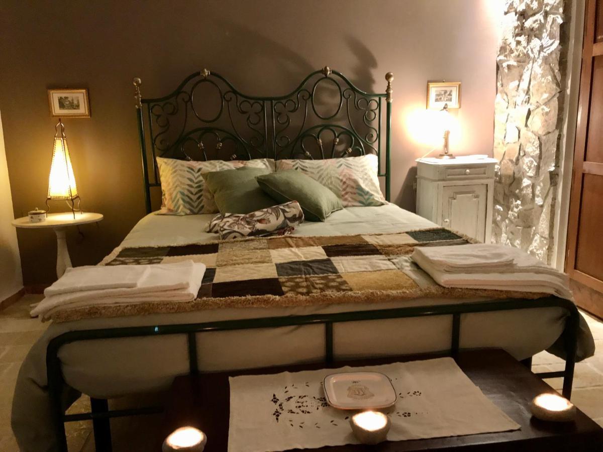 ساسو دي كاستالدا Borgo Manca Suite المظهر الخارجي الصورة