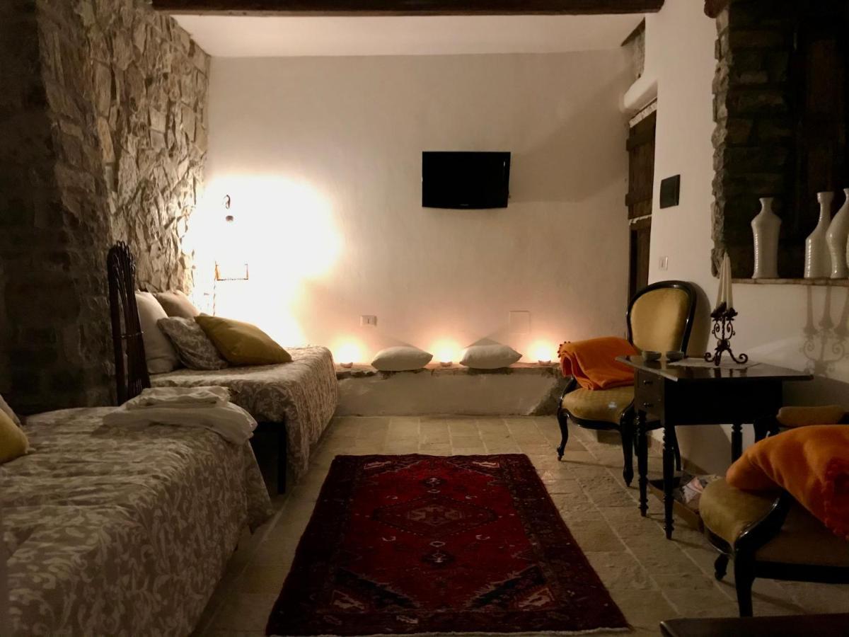 ساسو دي كاستالدا Borgo Manca Suite المظهر الخارجي الصورة